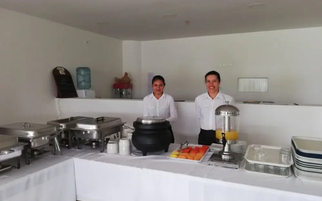 Hotel Palmeras de Luz