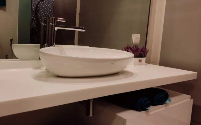 Vogue Suites One