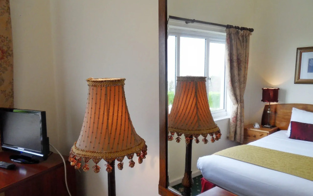 Luccombe Hall Hotel
