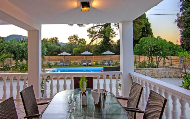 Pnoé Villa
