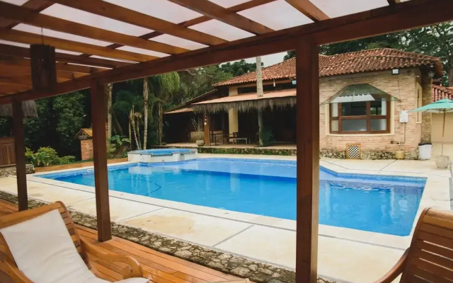 hotel e pousadaTAJJ