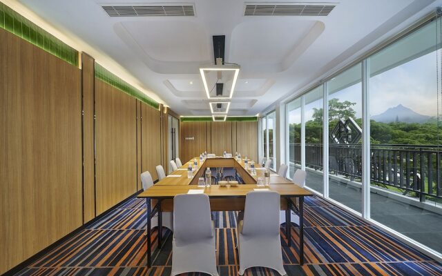 Golden Hill by Golden Tulip