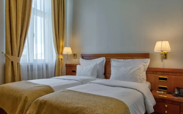 My City Hotel