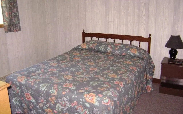 Mountain Top Cottages & Campground
