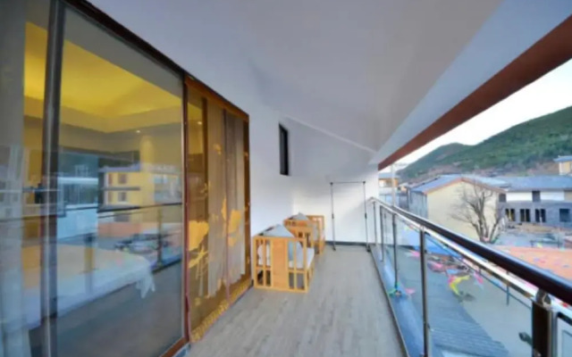 Lugu Lake Mi Jing Hotel
