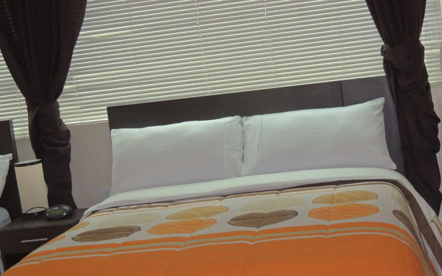 Hotel Titan JJ