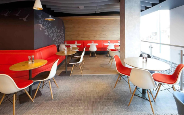 ibis Brighton City Centre - Station