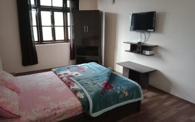 Khatija Residency and Restaurant