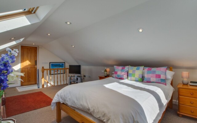 Hilary St Merryn in St Merryn