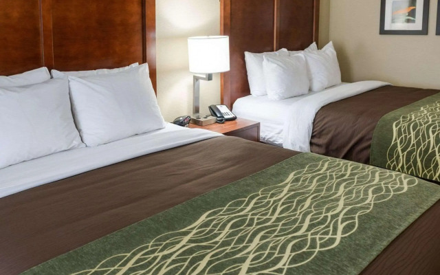 Comfort Inn & Suites West - Medical Center