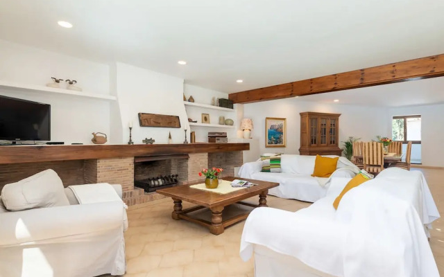 Villa Can Toni in Port de Pollen a