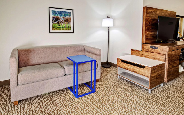 Hampton Inn Van Buren