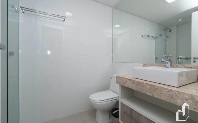 Kremer Residence: Apartamento Amplo Próximo ao Mar