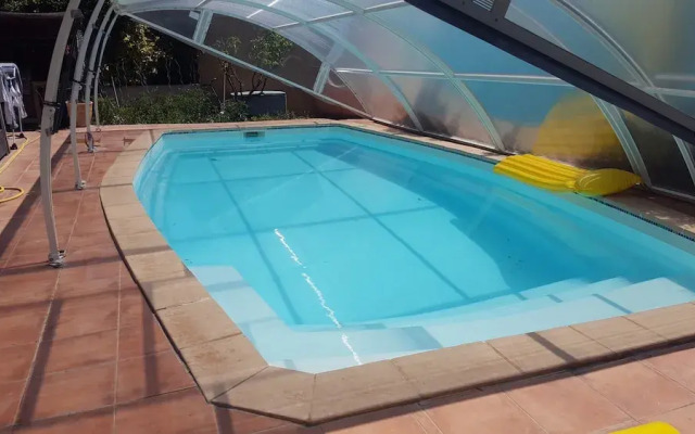 Apartment With 2 Bedrooms in Saint-cyr-sur-mer, With Pool Access, Furn