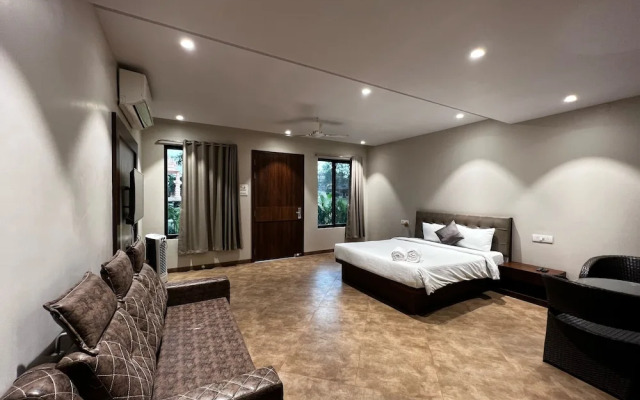 Paramount Riverfront Resort & Spa