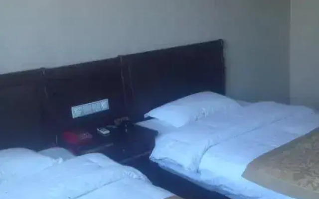 Lulong Jintai Business Hotel