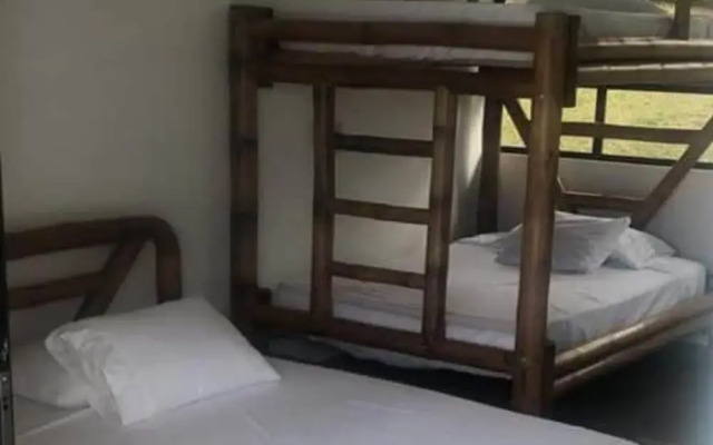 Casa Vacacional Con Piscina en La Mesa