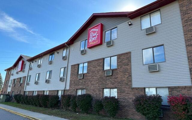 Super 8 By Wyndham Belleville