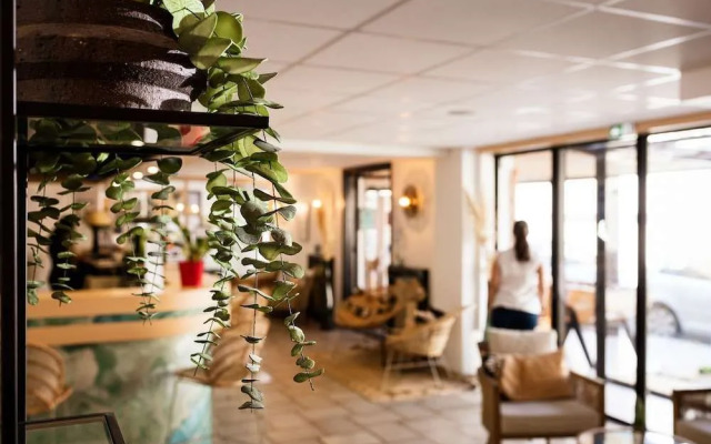 Hôtel Les Sables - Urban Style - by Logis Hotels