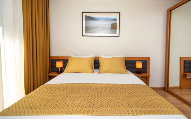 Orbi Palace Hotel Official