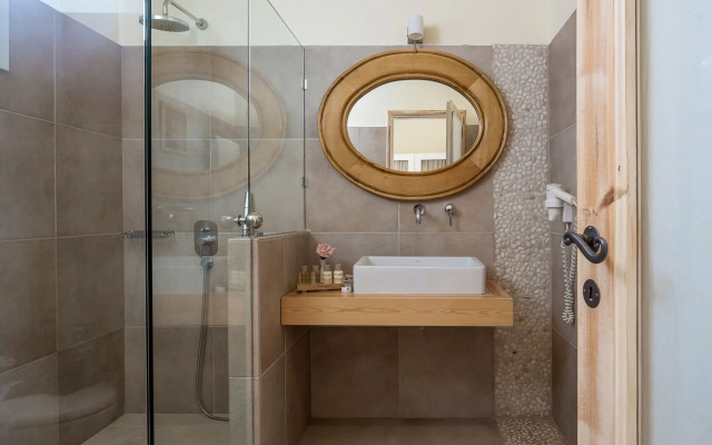 Vencia Boutique Hotel