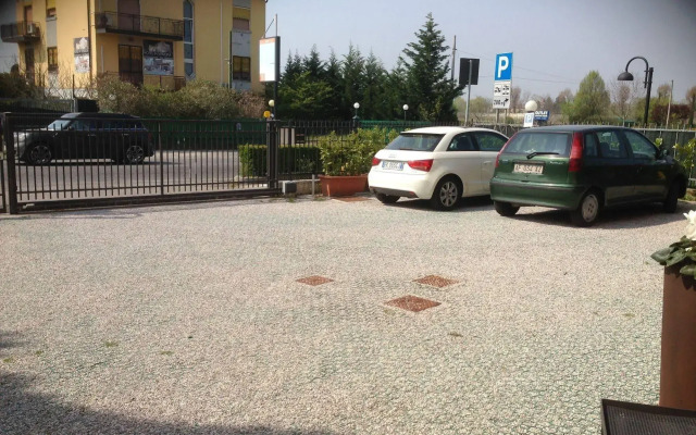 Perla del lago rent apartments