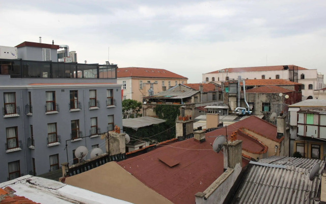 Chambers Of The Boheme - Hostel