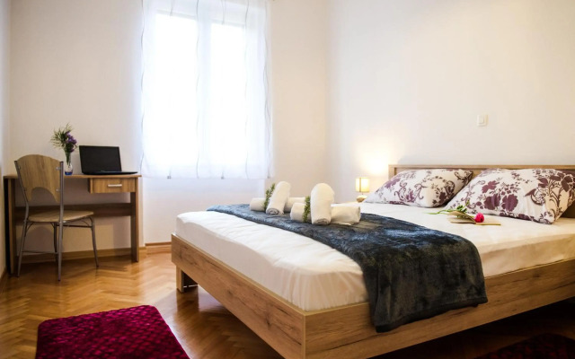 Dundo Baldo Apartment