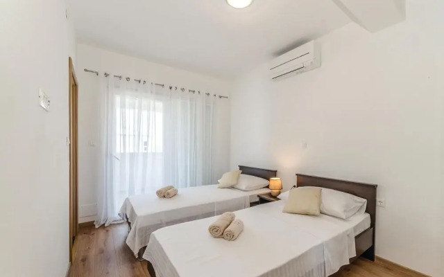 Awesome Home in Debeljak With Sauna, Wifi and 5 Bedrooms