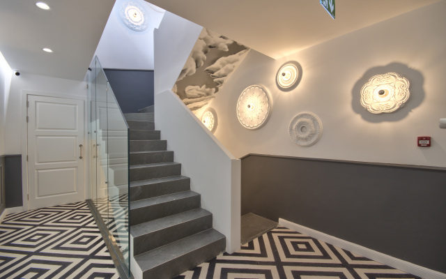 HOLM Boutique &Spa - IK Collection