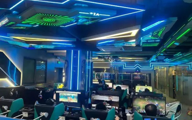 ECHIC HOTEL(Guangzhuo Changgang Metro Station)