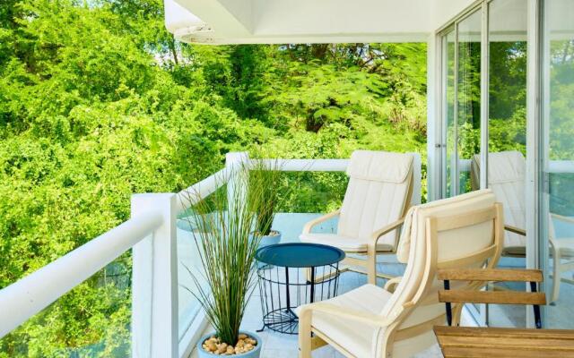 LUXURIOUS APARTMENT at VILLA NAVIN, 30's JOMTIEN BEACH