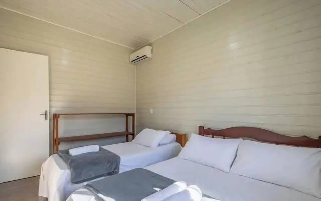 House w/ BBQ Grill 700m From the Beach Jse0382