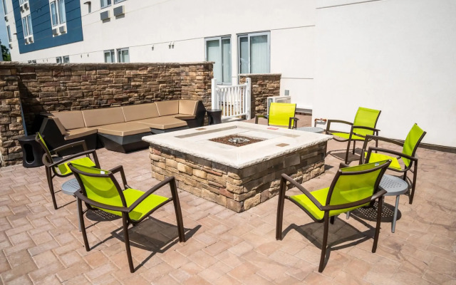 SpringHill Suites by Marriott Woodbridge