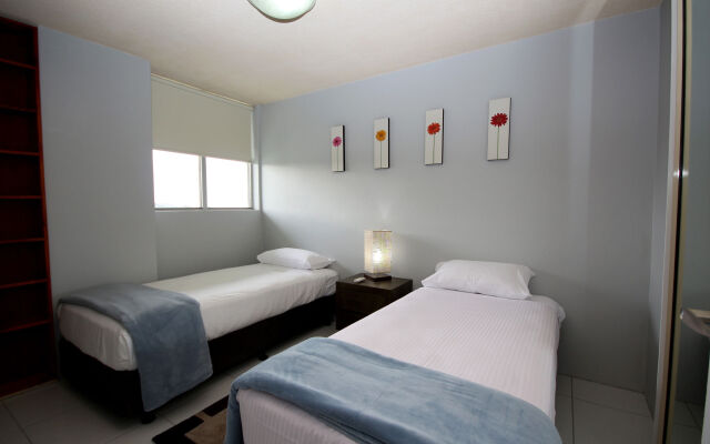 Tradewinds Apartments