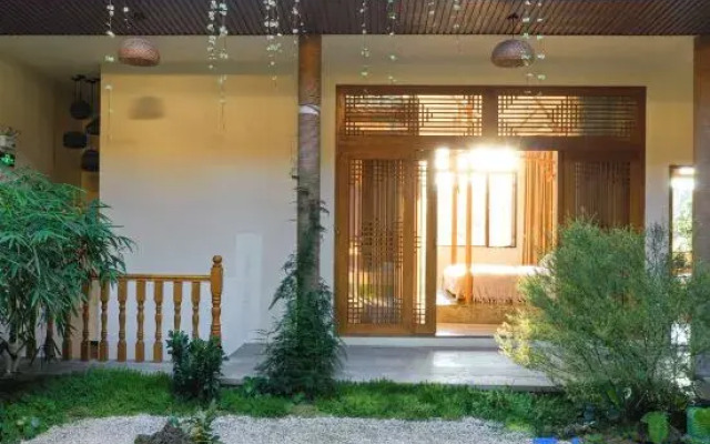 Yugui Hot Spring Holiday Hotel