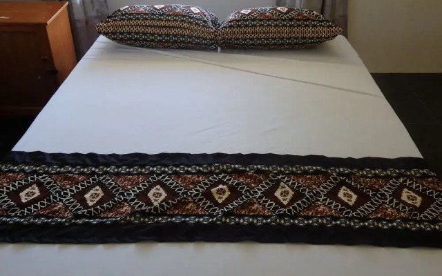 Tropic of Capricorn - Hostel