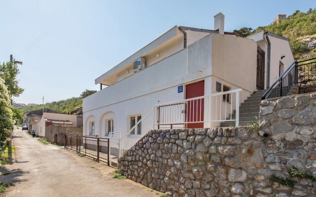 Beautiful Home in Senj With Wifi and 3 Bedrooms