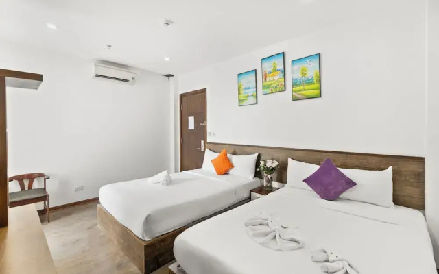 The Happy House Hotel & Apartment