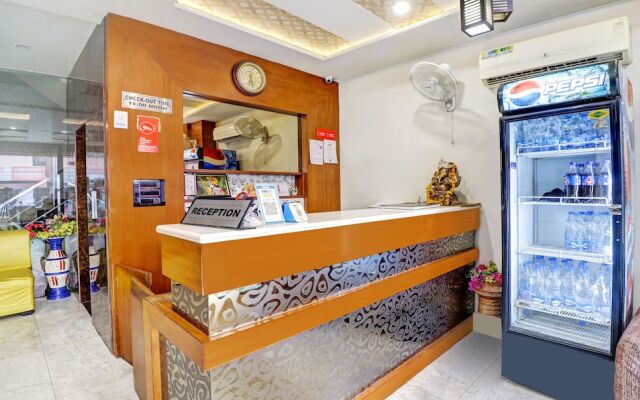 Itsy Hotels Anjali Mahal 500, Mtrs From Mathura Railway Station