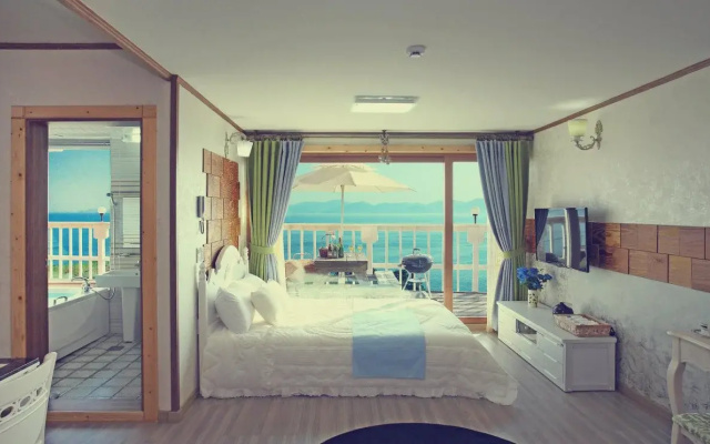 Namhae Bel Vienne Pension