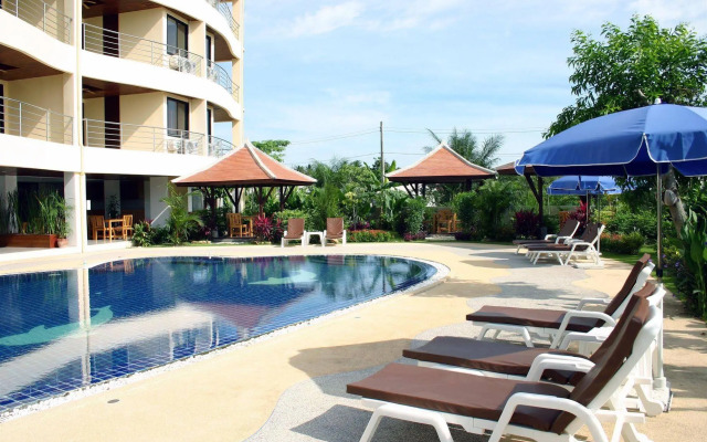 Chaweng Lakeview Condotel