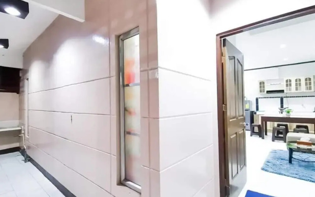 Arka's Elegant Condos