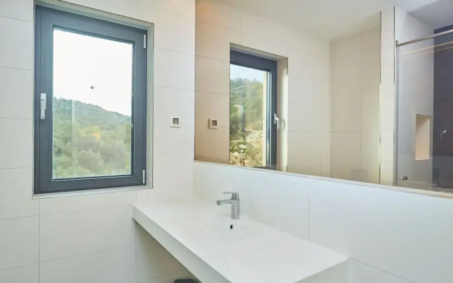 Hedera Estate, Villa Hedera XV