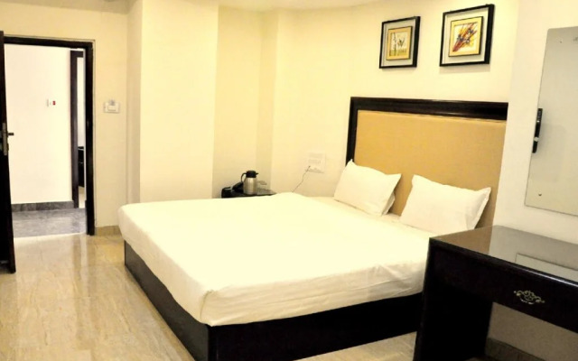 OYO 3703 Hotel Payal