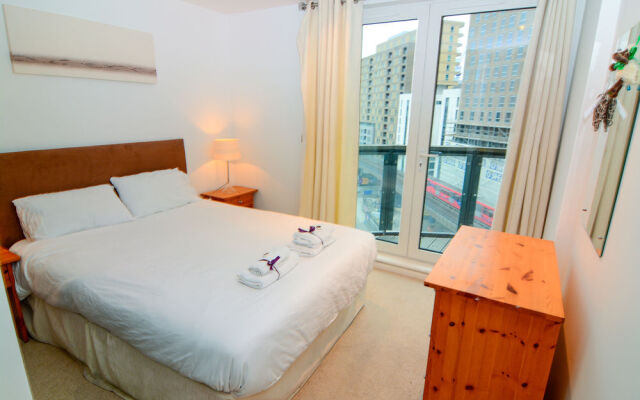 Canary Wharf Budget Apartments