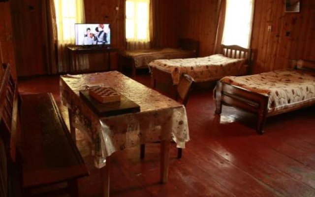 Guest House in Zhabeshi Lali