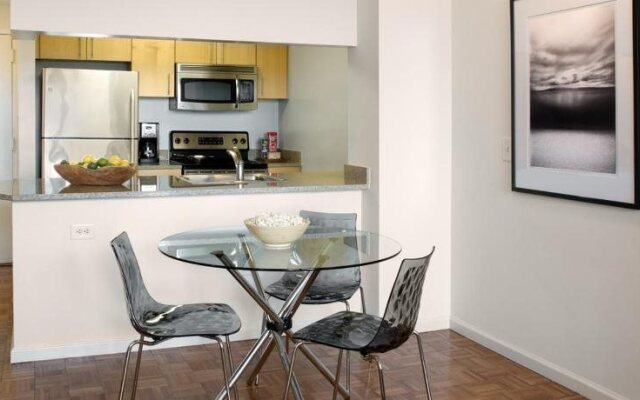 Premier Furnished Apt at Grove Pointe