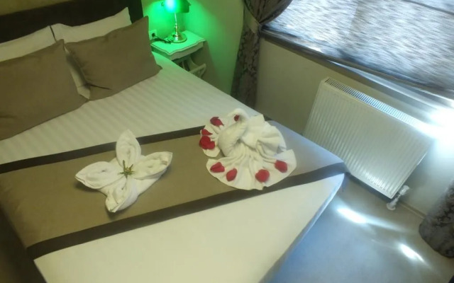 Emirtimes Hotel Kadikoy
