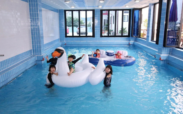 Uljin blue ara B pension